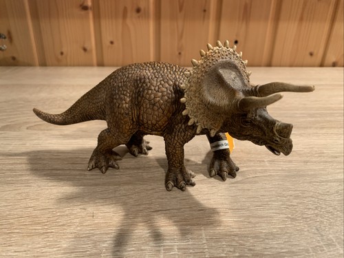 Schleich 14522 triceratops - -,