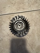 Original Stihl Lüfterrad / Polrad 1121 400 1200 ( 024 / 026 )