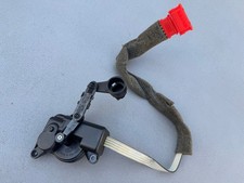 T4 Stellmotor 701907511A für