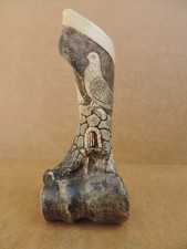 SCHNITZEREI KNOCHEN BEIN