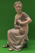 Keramik figur Dame auf dem Stuhl Karlsruhe Majolika? 30cm