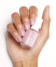 Nagellack Essie, Nr. 718 suits