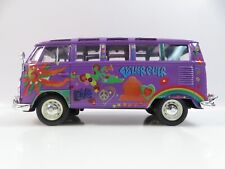 1:25 Maisto Volkswagen VW Bus Samba Flower Power #A315