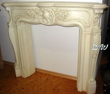 KAMINUMRANDUNG KAMINKONSOLE