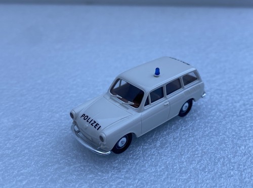 Brekina 26510 1500 variant - brekina,