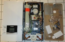 Vaillant VED E 21/8 P LCD Display Vollelektronischer Durchlauferhitzer