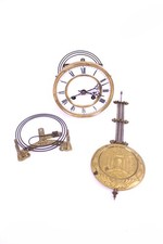 Altes Uhrwerk Regulatorwerk Schlagwerk Standuhr Wanduhr Pendeluhr Emaille Antik