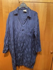 Seiden-Nachthemd dunkelblau, Jacquardmuster Blätter, Gr. 40/42