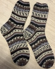 Handgestrickte Woll-Socken
