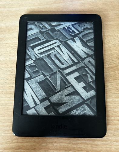 Amazon kindle ebook reader - kindle, ebook-reader
