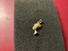 Anhänger ( Nofretete), 585er Gold, 1 g (4)