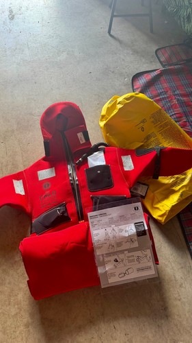 Mustang survival mis210 - mustang,