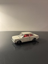 Märklin BMW 2002 alt weiß