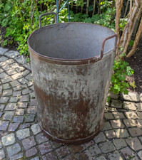 Riesiges Fass Regentonne