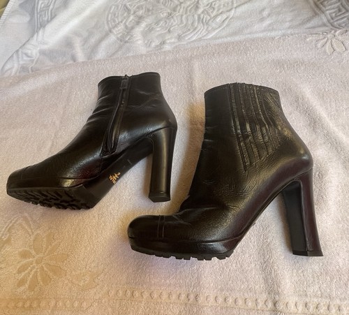 Prada stiefeletten schwarz - prada,