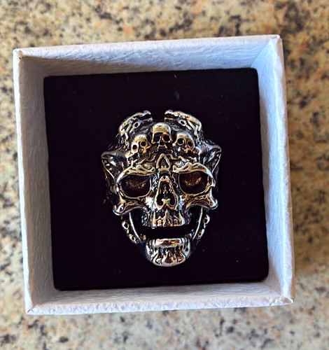 Silberfarbener totenkopf ring - silberfarbener, totenkopf-ring