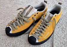 neue schöne schwarz gelbe