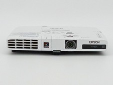 Epson  EB-1776W 3LCD