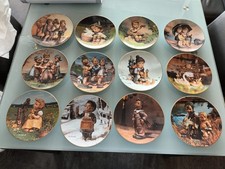 12 Original M.I. Hummel