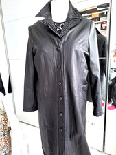 "TUZZI" schwarzer Ledermantel, Lammnappa. Gr. 48(44) ,neu
