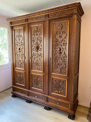 Prächtiger kleiderschrank - prächtiger,
