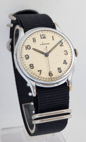Junghans j80 militäry style - militäry,