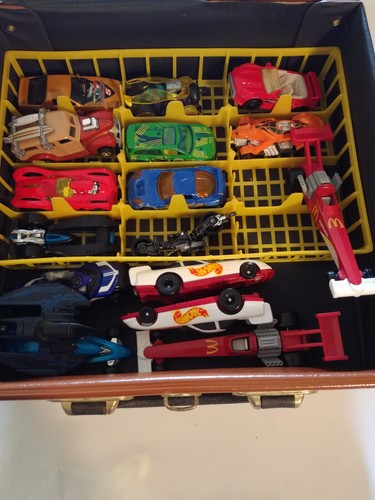 Hot wheels autos - wheels, zur