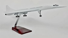 RIESIGES CONCORDE FLUGZEUG