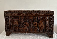 Massive Nigeria Holztruhe