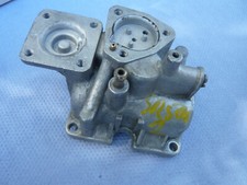 Yamaha SR 500    Schwimmerkammer Kammer Chamber Vergaser Carburetor Bowl 