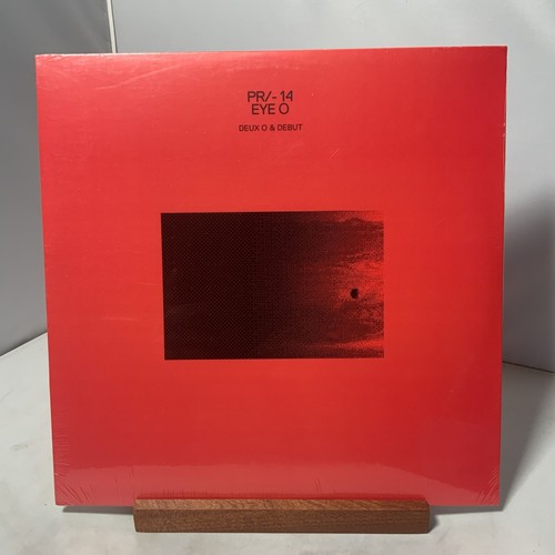Eye deux debut sealed - o~deux, &