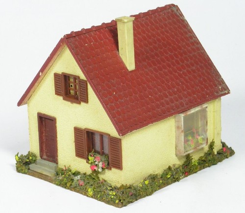 Wohnhaus mit blumenfenster - h0,