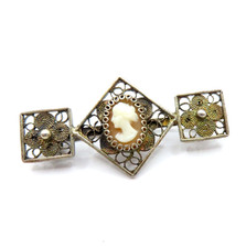 Filigrane Kamee Brosche 800er