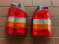 VW T5 Bus 2X Rückleuchten Rücklicht Set Multivan Hella 4 Motion für Heckklappe