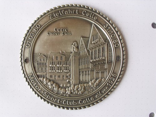 AUTO-PLAKETTE