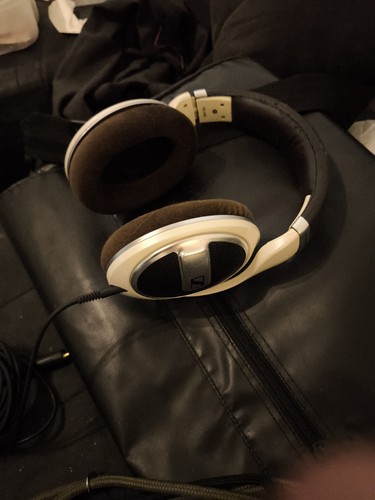 Sennheiser