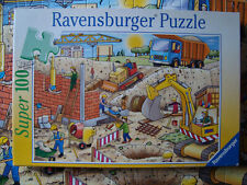 PUZZLE (SUPER 100 Teile) AN DER BAUSTELLE / AT THE BUIDING SITE (Ravensburger)
