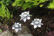 NEU DEKO Gartenstecker Blume Metall Gartendeko Roststecker Balkon Eisen Stecker