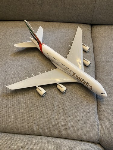 Emirates a380 modell - emirates,