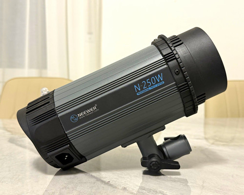 Neewer 250w studioblitz - neewer,