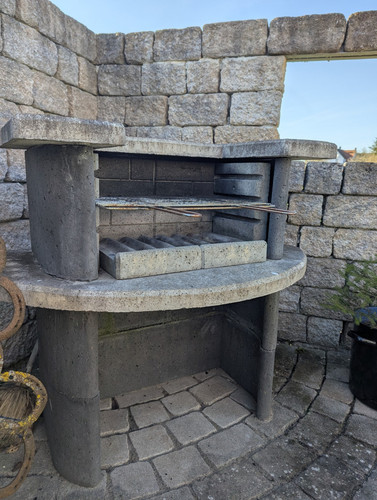 Freistehender grillkamin aus - freistehender,