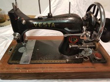 Nähmaschine Vesta
