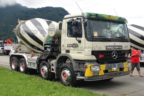 Lkw foto mercedes benz actros - lkw,