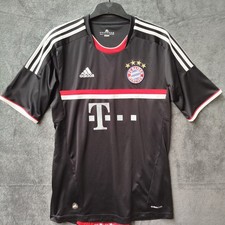 Bayern München Trikot Saison