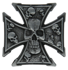 Eisernes Kreuz mit Totenkopf Schädel Biker Sammler Pin Anstecker