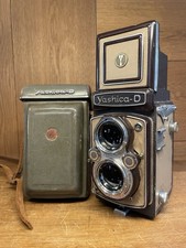 Near mint yashica - yashica-d,