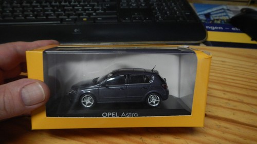 Opel dealer modell in - opel,