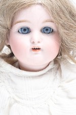 Porzellankopf Puppe von K & R  Kämmer & Rheinhard  Biskuitporzellan No 34