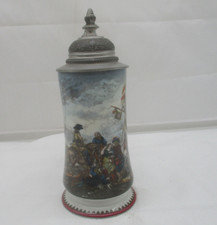 Kurt Hammer Porzellan Krug Zinndeckel „Soldaten im Lager“ – 0,5 L