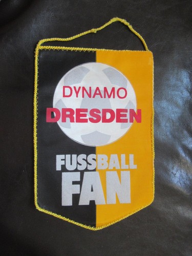 Dynamo dresden wimpel fussball - dynamo, dresden,wimpel,fussball